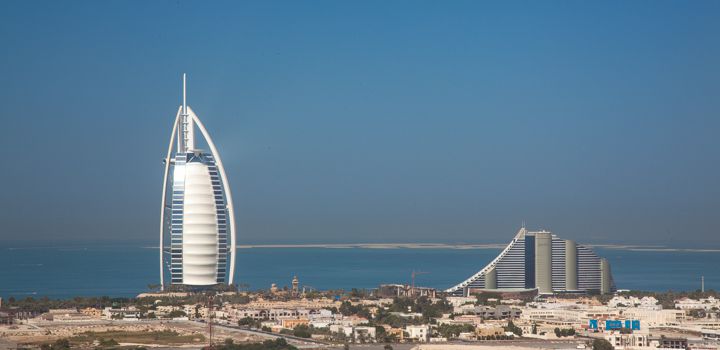 Arke wijzigt vluchtschema Dubai