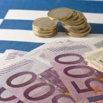 Reisverzekeraar verhoogt dekking voor contant geld bij vakantie Griekenland