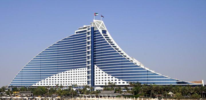 Jumeirah Beach Hotel weer geopend