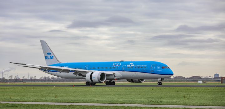 Voortaan mondkapjes verplicht bij KLM